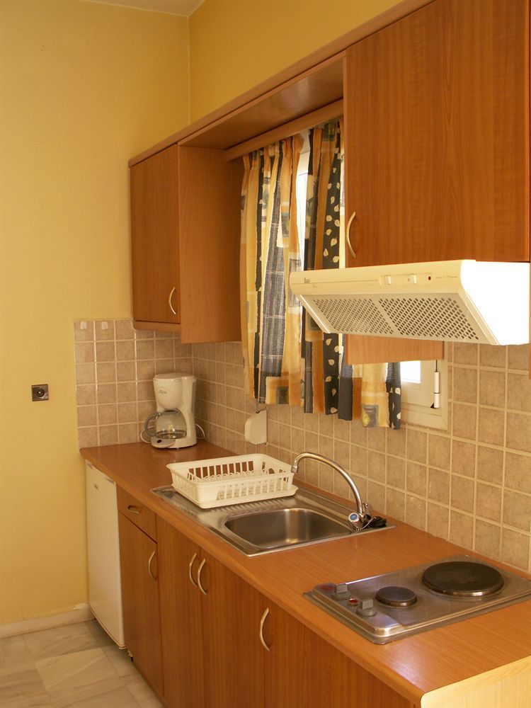 Athena Hotel Georgioupoli Exterior photo